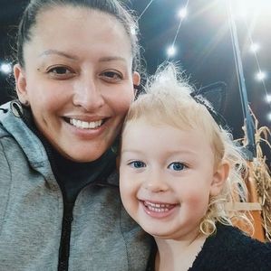 Meet your Posher, Angela